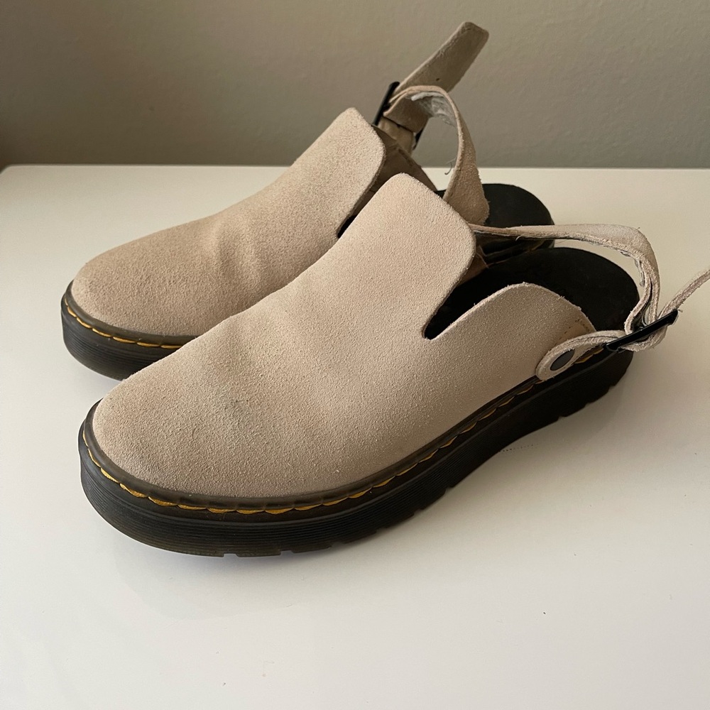 DR MARTENS Carlson Suede Lined Mules Sandals Tan Beige US Women’s 7